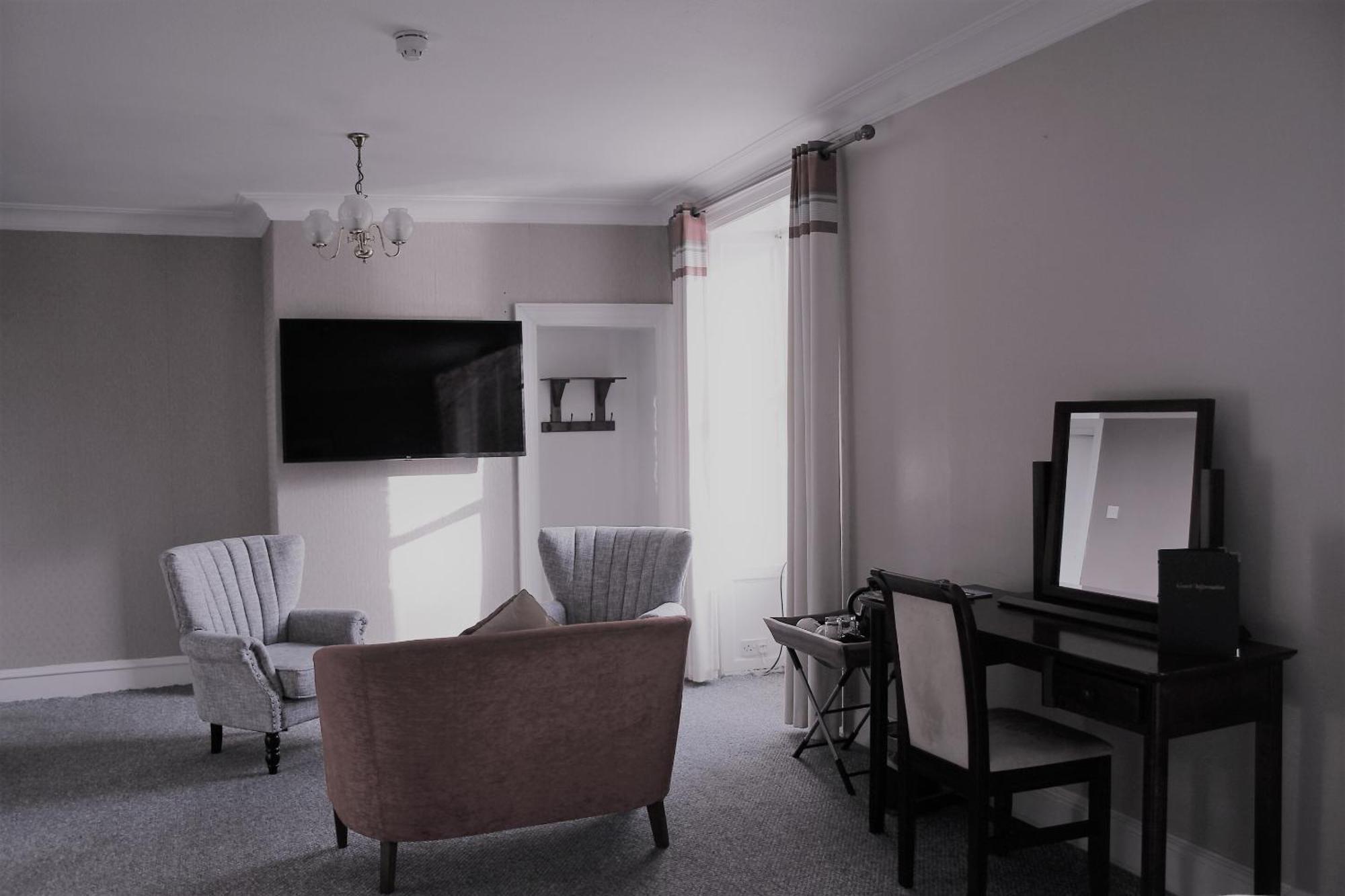 The Kirkcudbright Bay Hotel Экстерьер фото